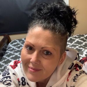 Meet your Posher, Sherry